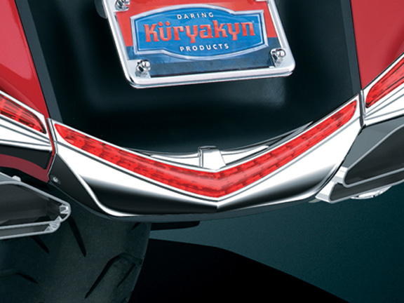 Накладка на задний обтекатель (1 шт.) для Honda GL1800 Gold Wing 3236 Накладка на задний обтекатель (1 шт.) для Honda GL1800 Gold Wing 3236