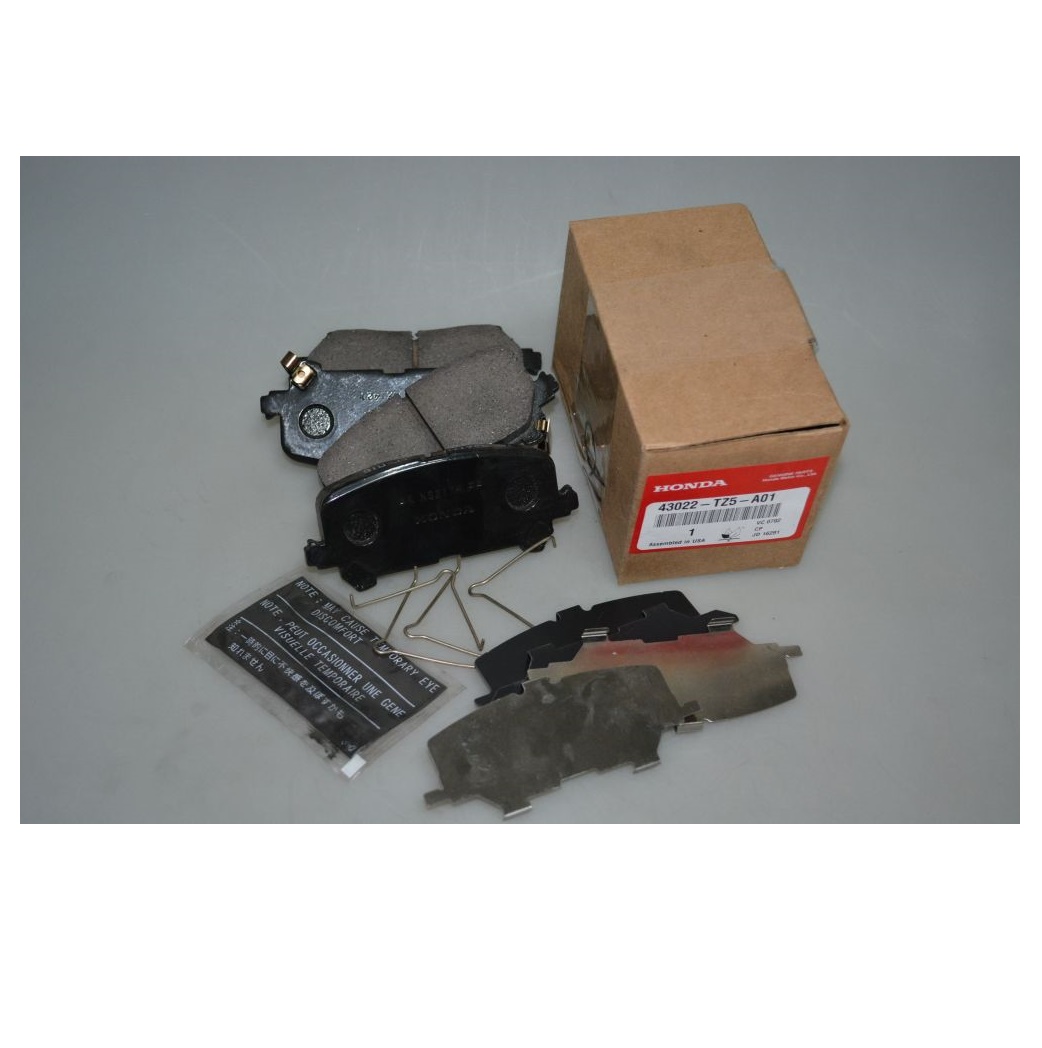 Оригинальные задние  тормозные колодки 43022TZ5A01 (43022-TZ5-A01) Оригинальные задние  тормозные колодки 43022TZ5A01 (43022-TZ5-A01)