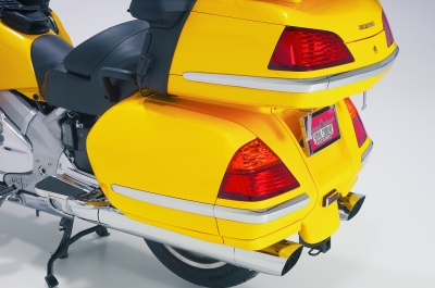 Молдинги на верхний кофр (комплект) для Honda GL1800 Gold Wing 52-611  Молдинги на верхний кофр (комплект) для Honda GL1800 Gold Wing 52-611