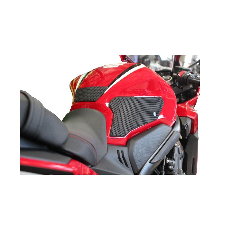 Комплект защитных наклеек на бак TechSpec для мотоцикла Honda CB650R / CBR650RR '19- Комплект защитных наклеек на бак TechSpec для мотоцикла Honda CB650R / CBR650RR '19-