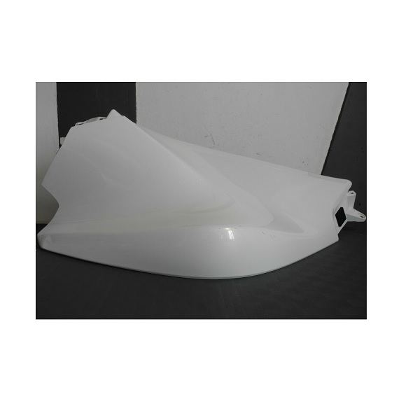Обтекатель топливного бака (правый) Honda VFR1200 F 2010-2011 (Color: White NHA66) Обтекатель топливного бака (правый) Honda VFR1200 F 2010-2011 (Color: White NHA66)