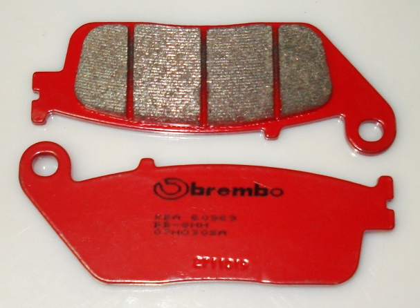 Тормозные колодки передние Brembo для мотоцикла Honda 1300 VTX 03- Тормозные колодки передние Brembo для мотоцикла Honda 1300 VTX 03-