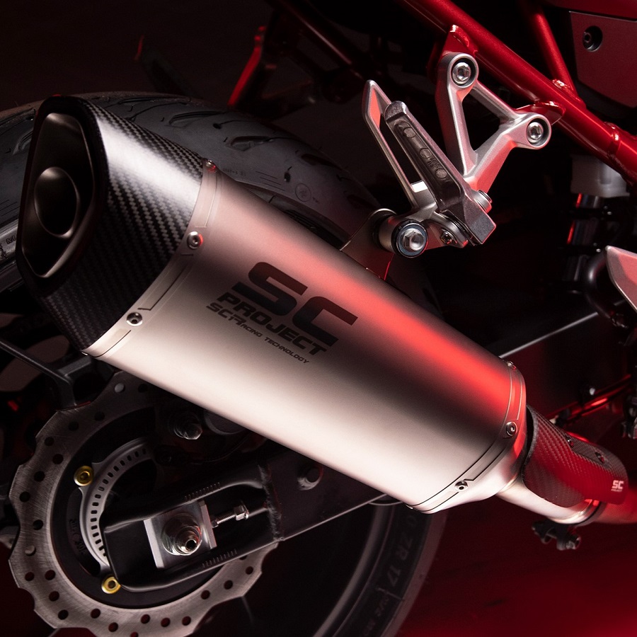 Оригинальный спортивный глушитель SC Project для Honda Hornet CB750 Оригинальный спортивный глушитель SC Project для Honda Hornet CB750