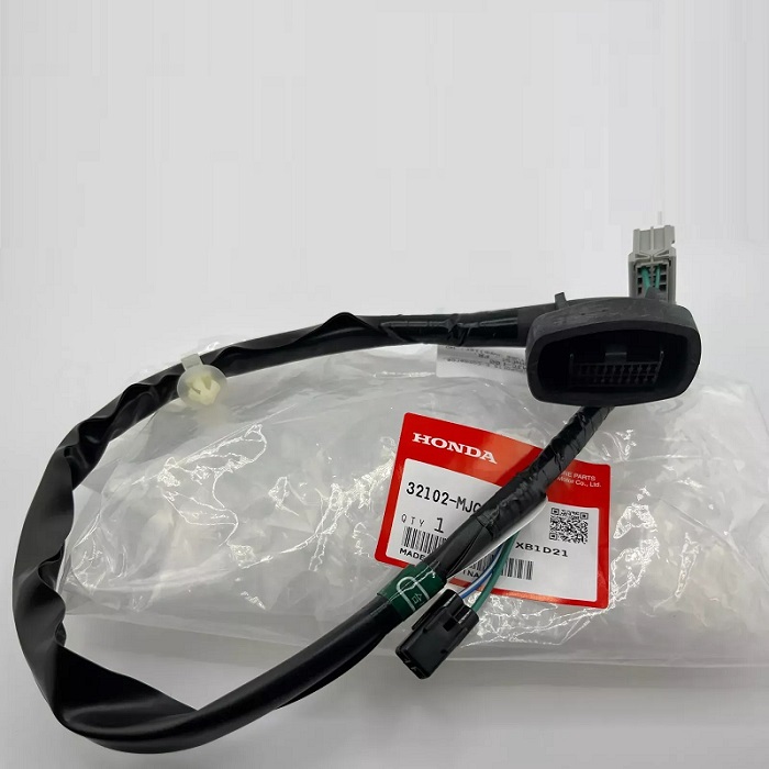 Оригинальный провод на приборную панель для Honda CBR600RR (2021 - н.в.) Оригинальный провод на приборную панель для Honda CBR600RR (2021 - н.в.)