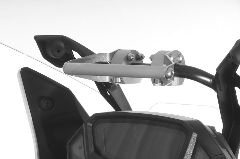 Адаптер Touratech для установки GPS навигатора и телефона на кронштейн ветрового стекла для мотоцикла Honda CRF1000L Africa Twin Адаптер Touratech для установки GPS навигатора и телефона на кронштейн ветрового стекла для мотоцикла Honda CRF1000L Africa Twin