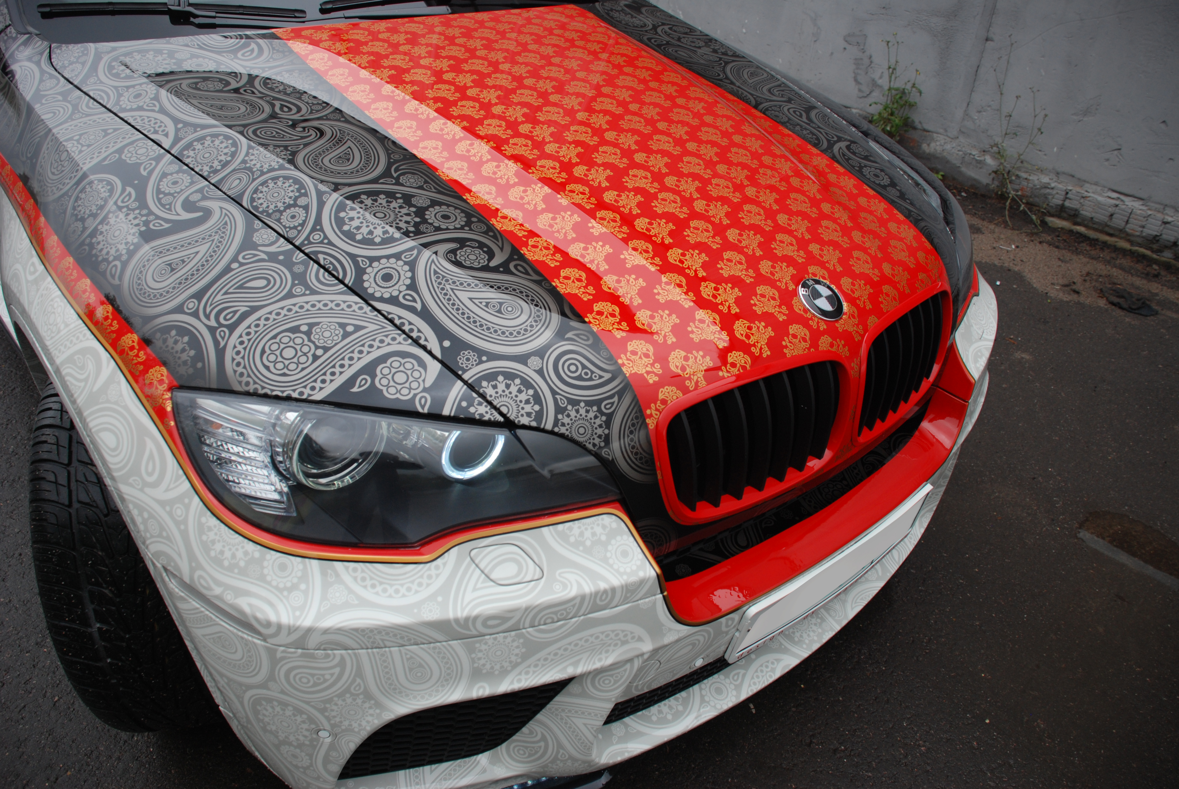 Аэрография BMW X6  Аэрография BMW X6