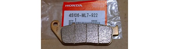 Оригинальная колодка тормозная передняя для мотоцикла HONDA 45106ML7922 (45106-ML7-922) Оригинальная колодка тормозная передняя для мотоцикла HONDA 45106ML7922 (45106-ML7-922)