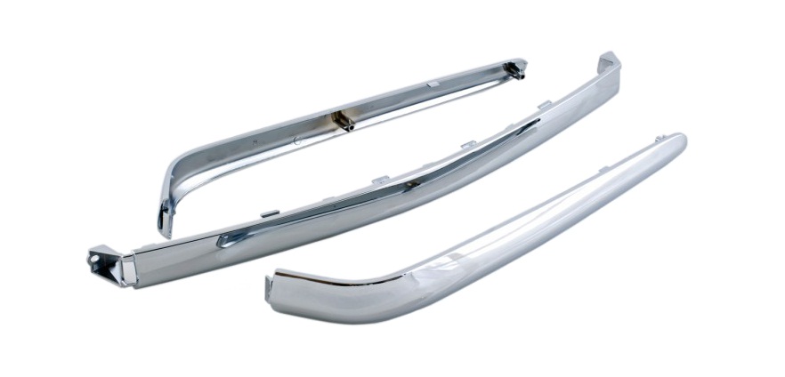 Оригинальные хромированные накладки центрального кофра мотоцикла Honda GL1800 Gold Wing '01-'11 08P76MCA800F (08P76-MCA-800F) Оригинальные хромированные накладки центрального кофра мотоцикла Honda GL1800 Gold Wing '01-'11 08P76MCA800F (08P76-MCA-800F)