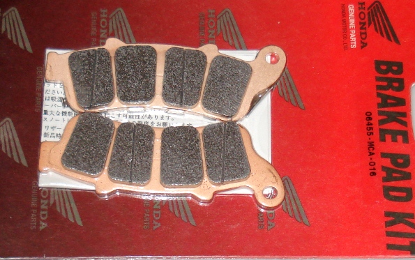 Колодки тормозные передние левые для Honda GL1800 (06455MCA016) Колодки тормозные передние левые для Honda GL1800 (06455MCA016)