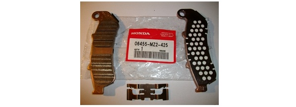 Оригинальные колодки тормозные передние/задние для мотоцикла HONDA 06455MZ2425 (06455-MZ2-425) Оригинальные колодки тормозные передние/задние для мотоцикла HONDA 06455MZ2425 (06455-MZ2-425)