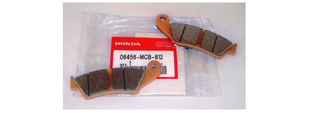Оригинальные колодки тормозные передние для мотоцикла HONDA 06456MCB612 (06456-MCB-612) Оригинальные колодки тормозные передние для мотоцикла HONDA 06456MCB612 (06456-MCB-612)