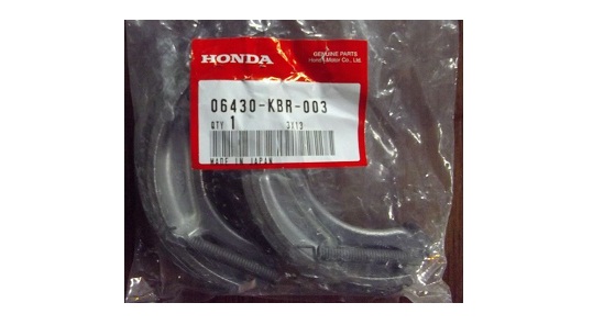 Оригинальные колодки тормозные задние для мотоцикла HONDA 06430KBR003 (06430-KBR-003) Оригинальные колодки тормозные задние для мотоцикла HONDA 06430KBR003 (06430-KBR-003)