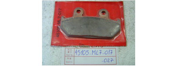 Оригинальные передние тормозные колодки для мотоцикла HONDA 45105ML7017 (45105-ML7-017) Оригинальные передние тормозные колодки для мотоцикла HONDA 45105ML7017 (45105-ML7-017)
