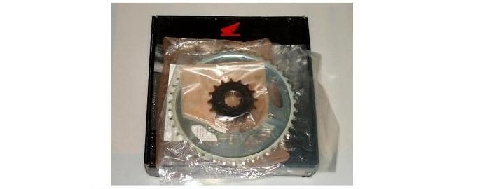 Оригинальный комплект из цепи и звёзд Honda 06406MGJP01 (06406-MGJ-P01)  Оригинальный комплект из цепи и звёзд Honda 06406MGJP01 (06406-MGJ-P01)