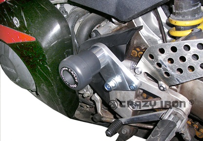Слайдеры Crazy Iron для мотоцикла Honda CBR929/954RR FireBlade в ось маятника Слайдеры Crazy Iron для мотоцикла Honda CBR929/954RR FireBlade в ось маятника