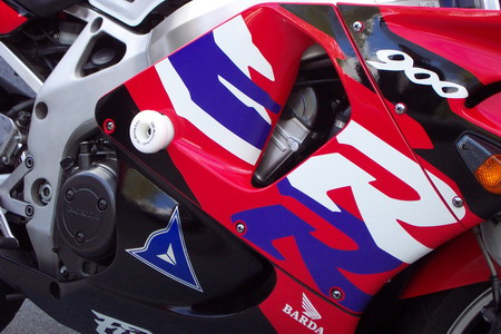 Слайдеры для мотоцикла Honda CBR 900 (SC28/SC33) 92-99 Слайдеры для мотоцикла Honda CBR 900 (SC28/SC33) 92-99