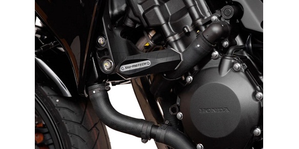 Слайдеры SW-Motech для мотоцикла Honda CBF1000/A '06-'09 и CBF1000F/FA '10-'16 Слайдеры SW-Motech для мотоцикла Honda CBF1000/A '06-'09 и CBF1000F/FA '10-'16