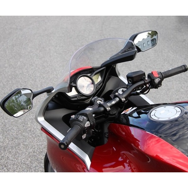 Комплект адаптеров LSL для установки руля на VFR1200F DCT (120H136) Комплект адаптеров LSL для установки руля на VFR1200F DCT (120H136)
