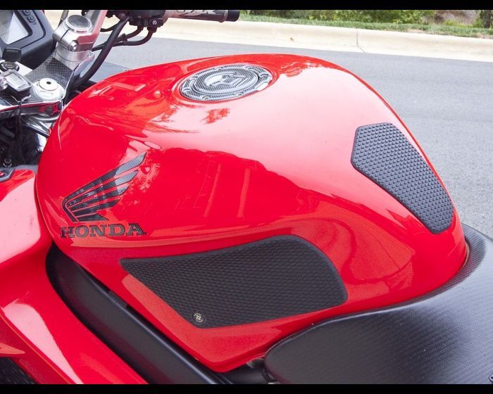 Бак honda. Бак Honda vfr800. Бак Хонда ВФР 800. Защитные наклейки на бак Honda VFR 800. Накладка на бак мотоцикла Honda vfr800