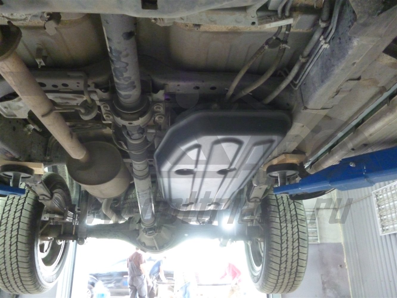 Защита топливного бака Toyota Hilux (2015-) (Композит 8 мм) Защита топливного бака Toyota Hilux (2015-) (Композит 8 мм)