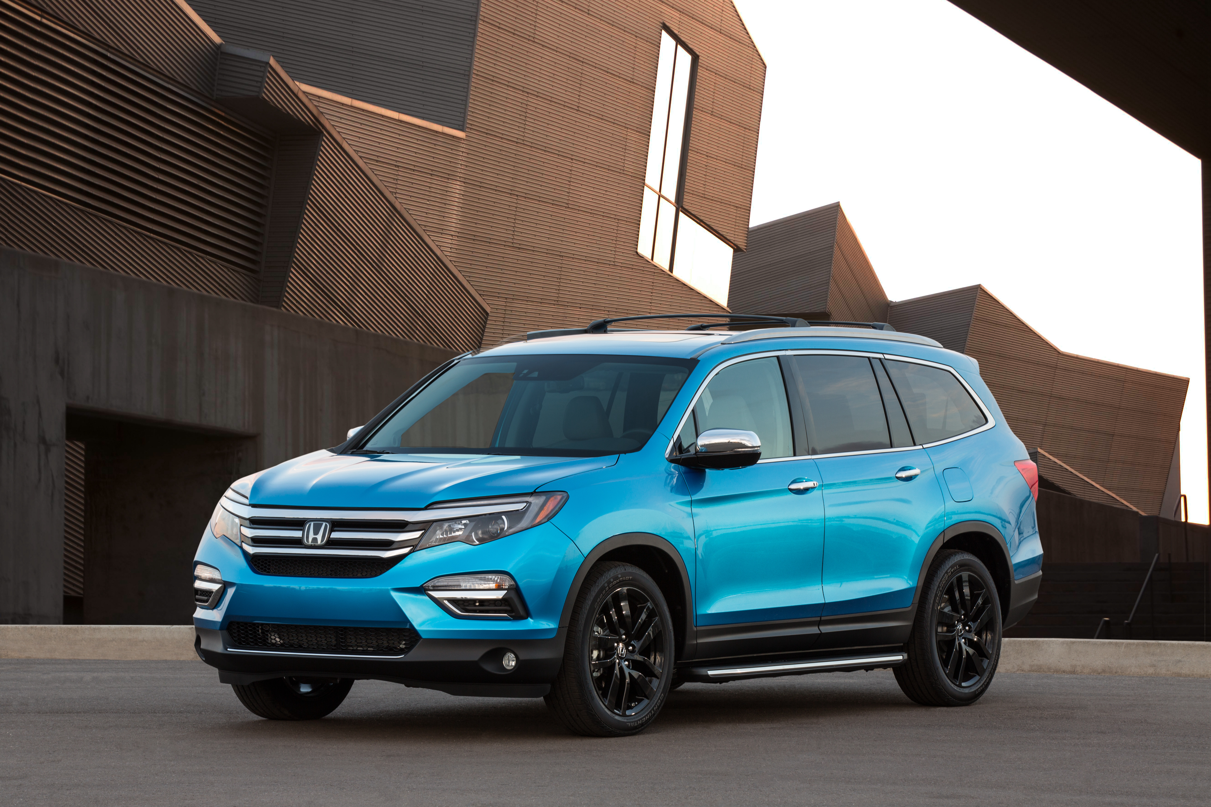 Honda Pilot - лучший в классе Honda Pilot - лучший в классе