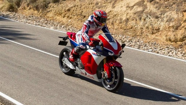 Лимитированнаю модель мотоцикла Honda RC213V-S скоро поступит в продажу Лимитированнаю модель мотоцикла Honda RC213V-S скоро поступит в продажу