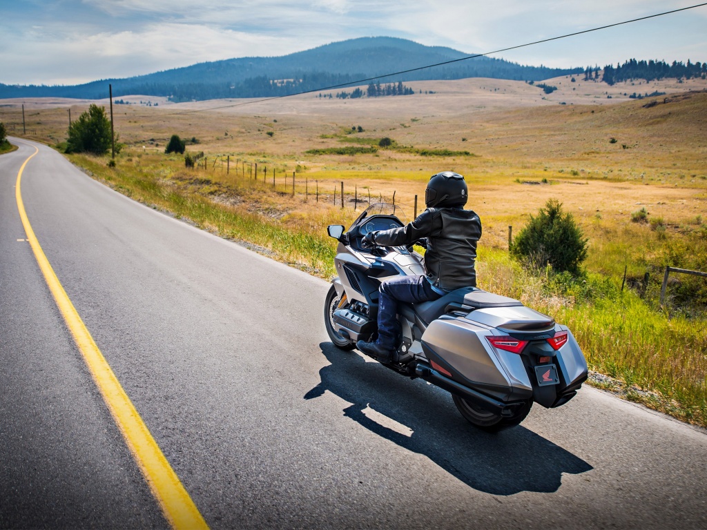 Новый Gold Wing Tour 2018 Новый Gold Wing Tour 2018
