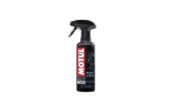 Сухое чистящее средство Motul MC CARE™ E1 WASH & WAX для мотоцикла