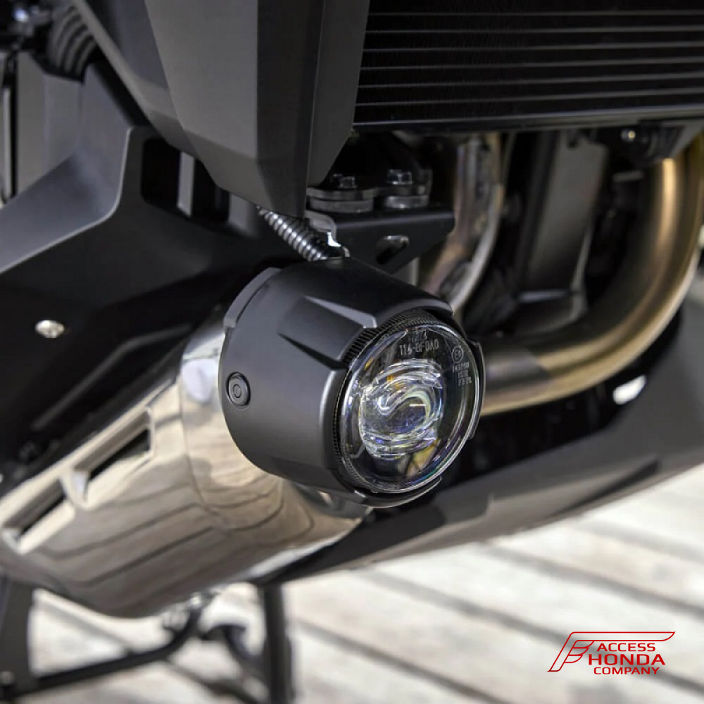 Оригинальный комплект противотуманных фар для Honda NT1100 (2025 - н.в.) Оригинальный комплект противотуманных фар для Honda NT1100 (2025 - н.в.)