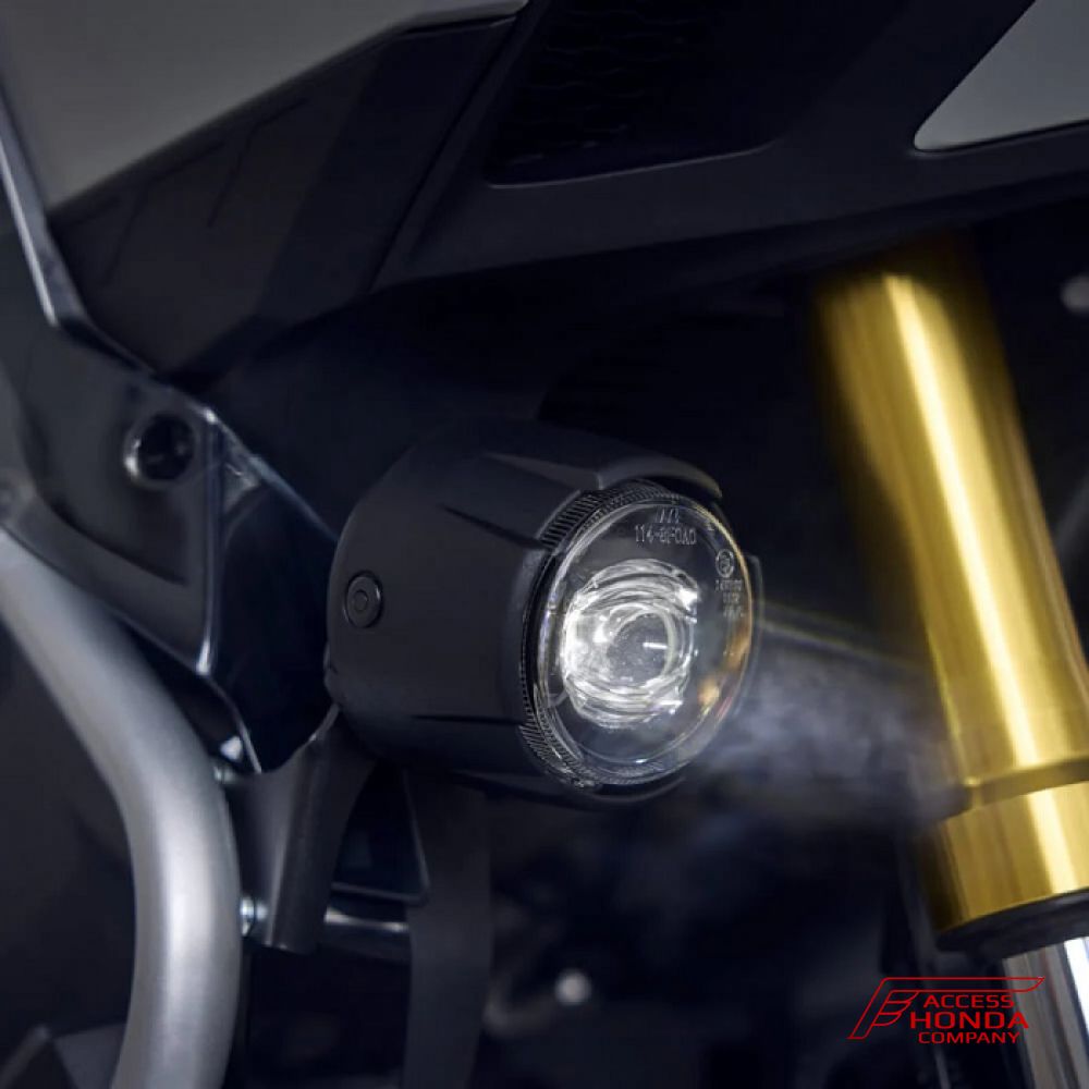 Оригинальные противотуманки и крепление для Honda X-ADV (2025 - н.в.) Оригинальные противотуманки и крепление для Honda X-ADV (2025 - н.в.)