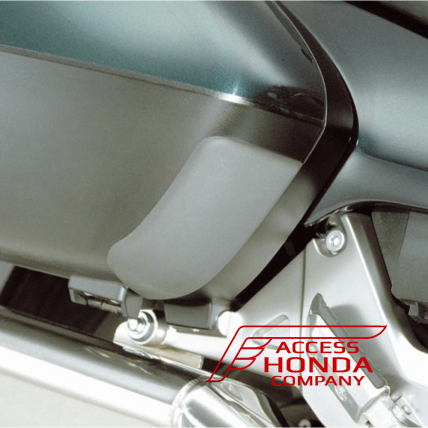 Оригинальные защитные накладки боковых кофров для мотоцикла Honda ST1300 Pan European '02-'16 08P76MCS800 (08P76-MCS-800)