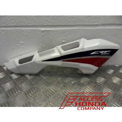 Задняя облицовочная панель (правая) / обтекатель хвоста для Honda Africa Twin CRF1000L